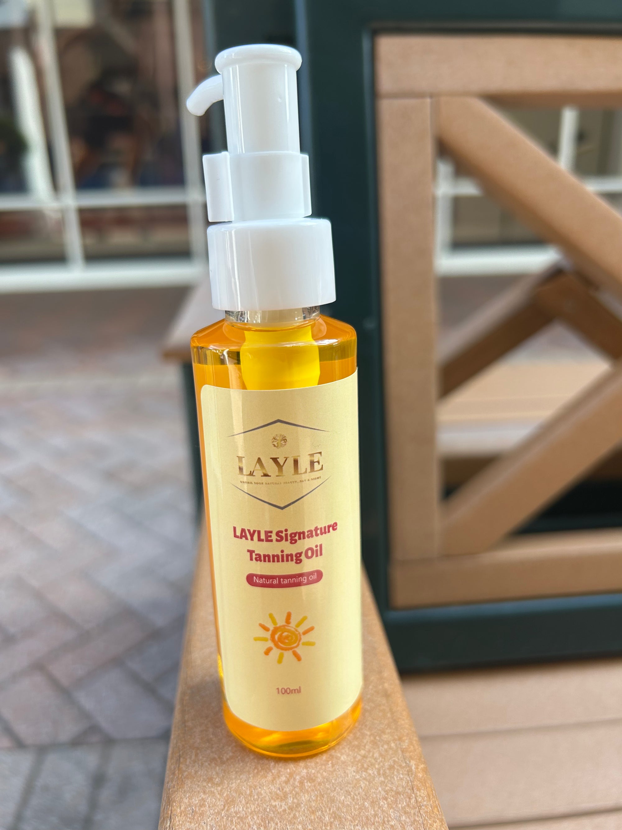 LAYLE Glow-Boost Tanning Oil